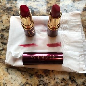 NEW Wander Beauty Dual Lipstick